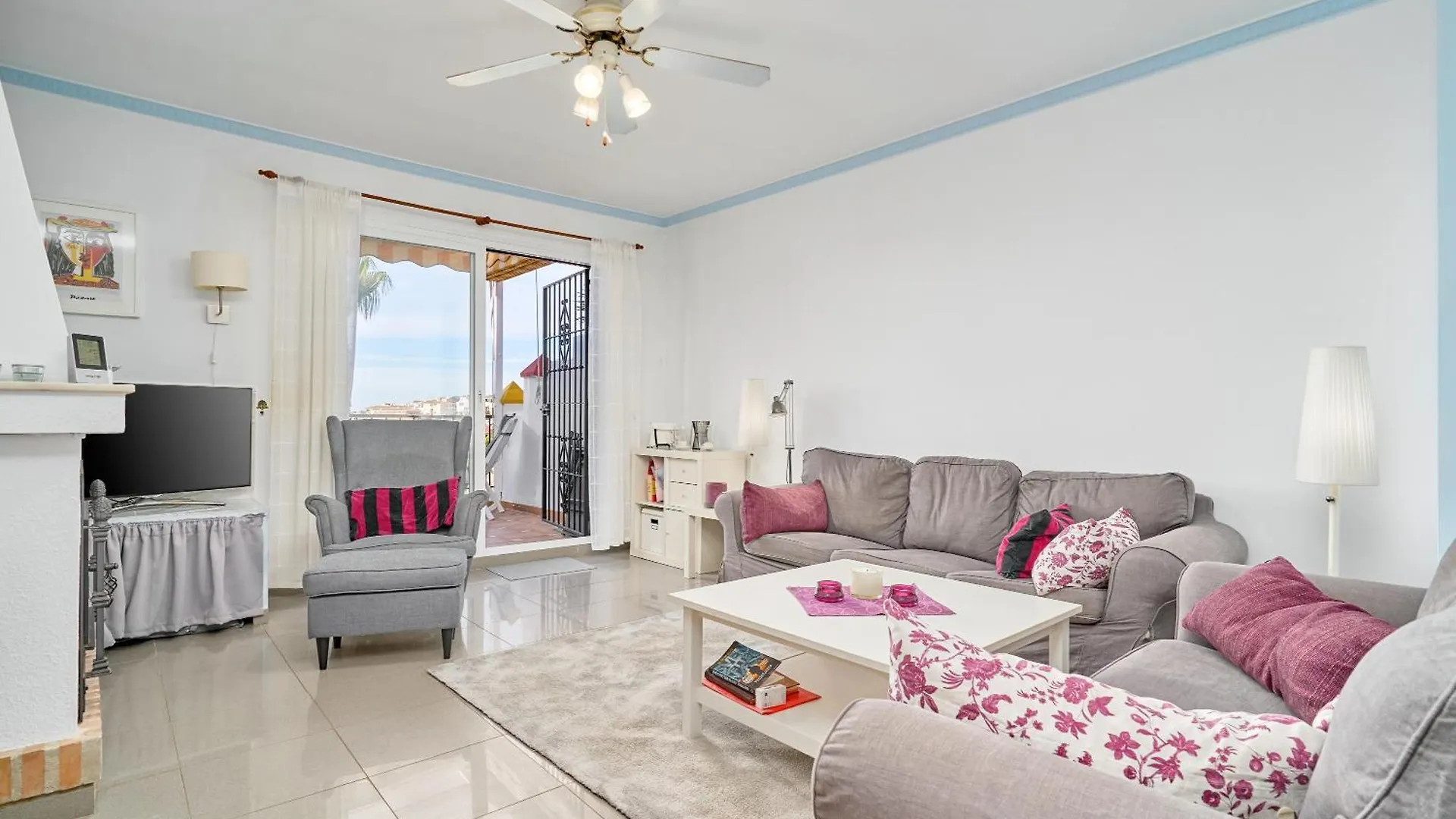 Villa Casa Rosa Burriana Beach Nerja
